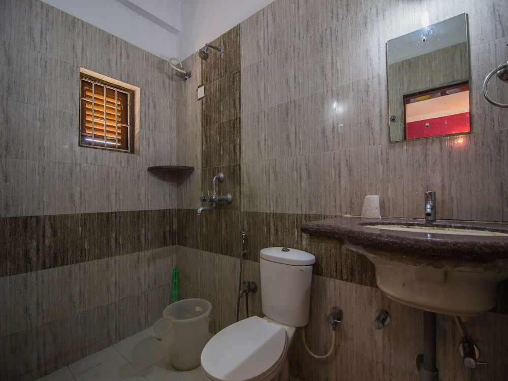 OYO 13147 Home Studio With Balcony Morjim Beach