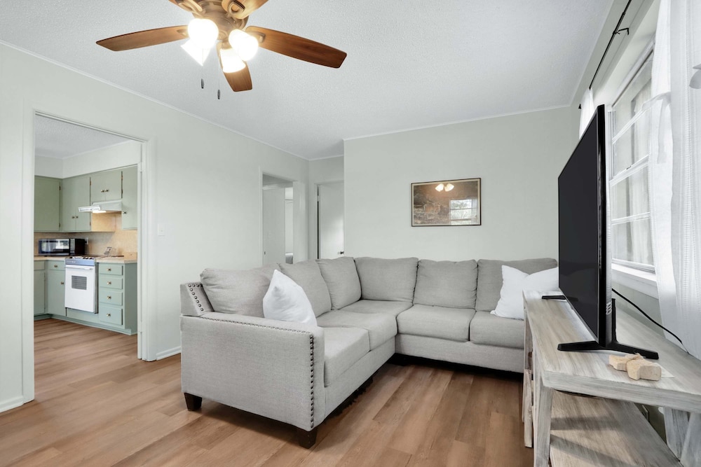 Guadalupe Bend Hideaway For 5