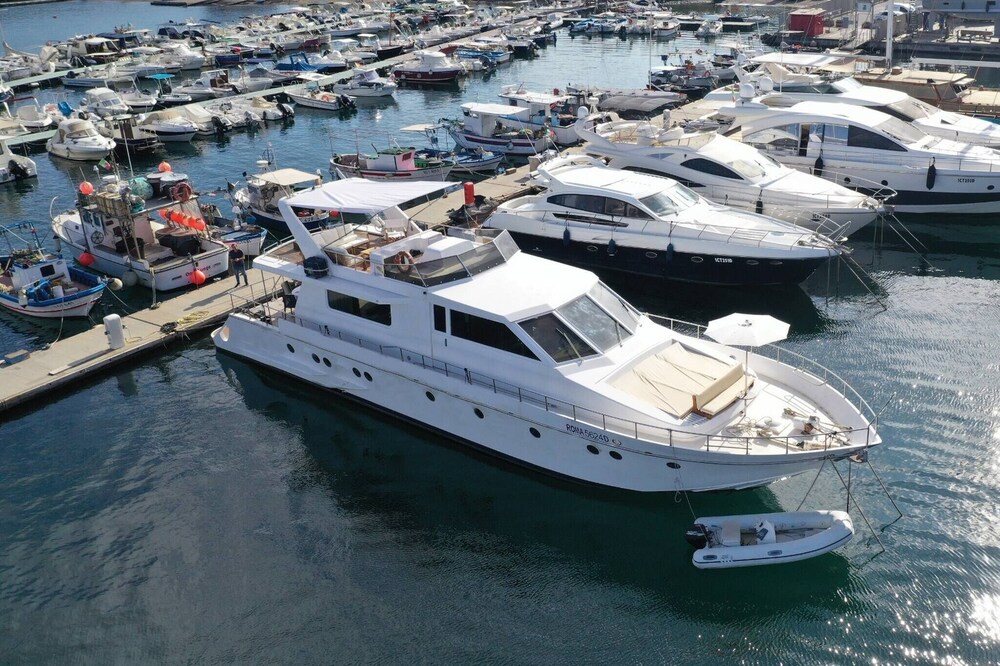 Welcom to Yacht di Lusso photo 2