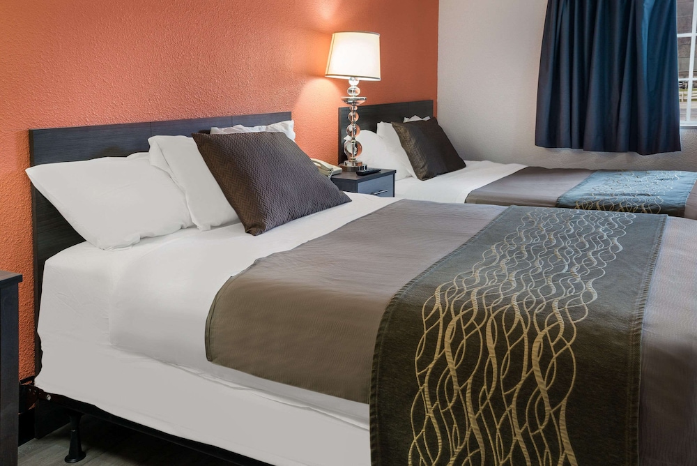 Rodeway Inn Harlan