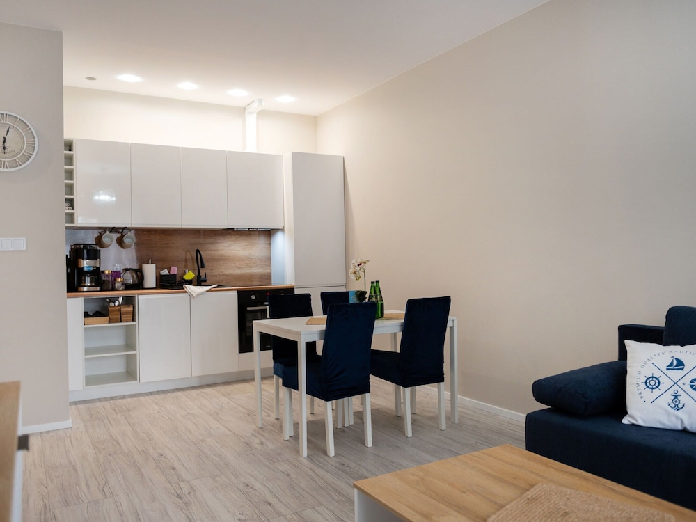 Apartment With air Conditioning, Pool, Sauna view 4