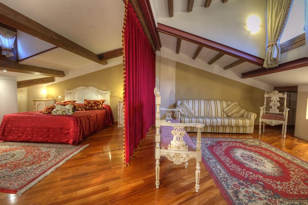 Ca' Dell'Arte Suite