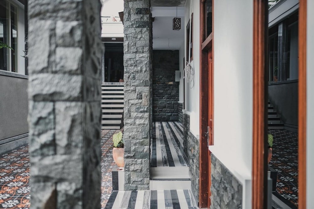 RedDoorz Plus @ Jalan Dr. Cipto Mangunkusumo Lampung