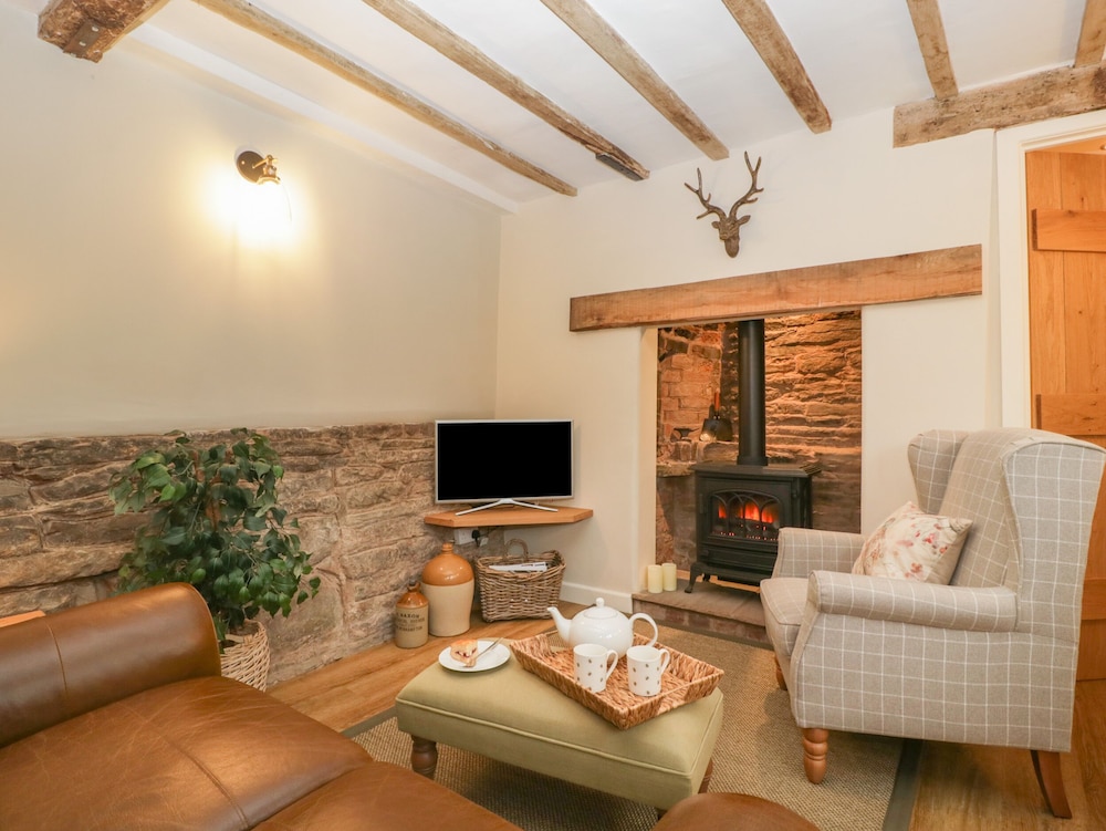 Pool Cottage