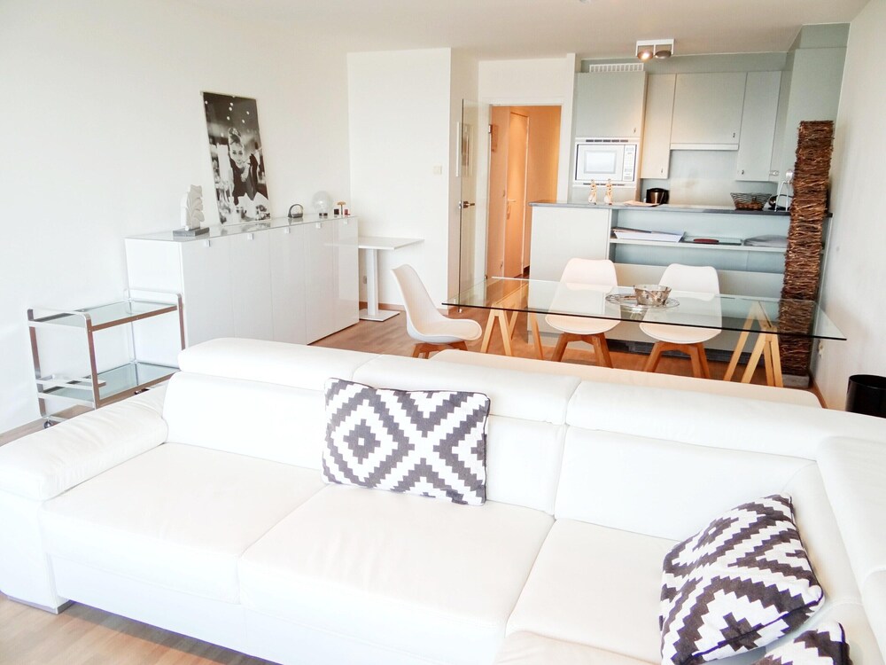 Peaceful Coastal Stay
