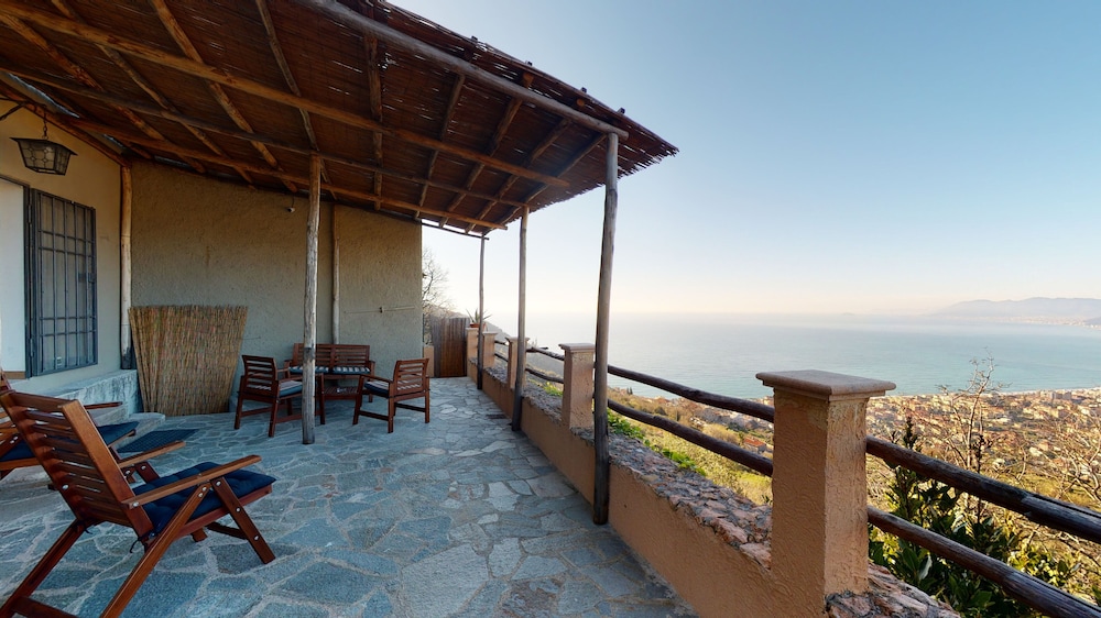 B&B La Canonica – Svegliarsi a Verezzi