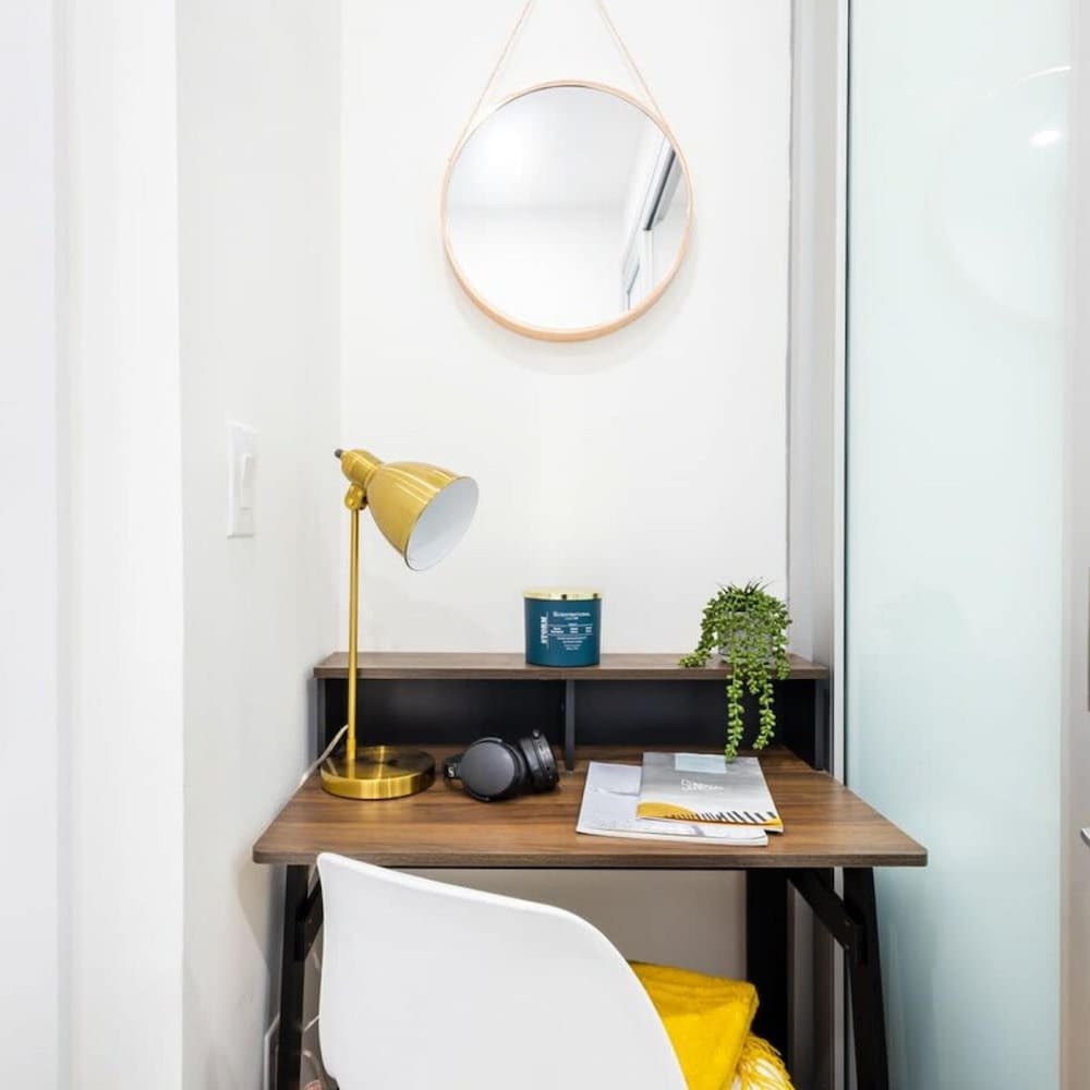 317-1an - New Modern 1BR W D Walk to Central Park