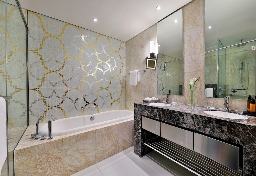 Conrad Abu Dhabi Etihad Towers