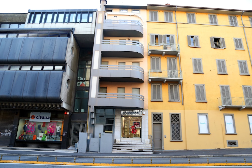 Bergamo Exclusive Holiday Home