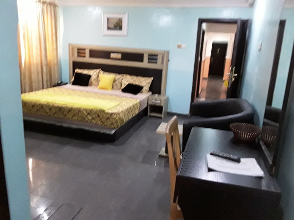 House 3 Guest House view 3