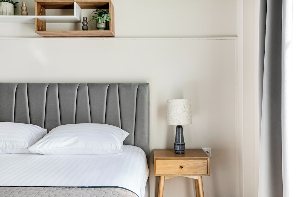 Helios Apartment by A&A Residencies