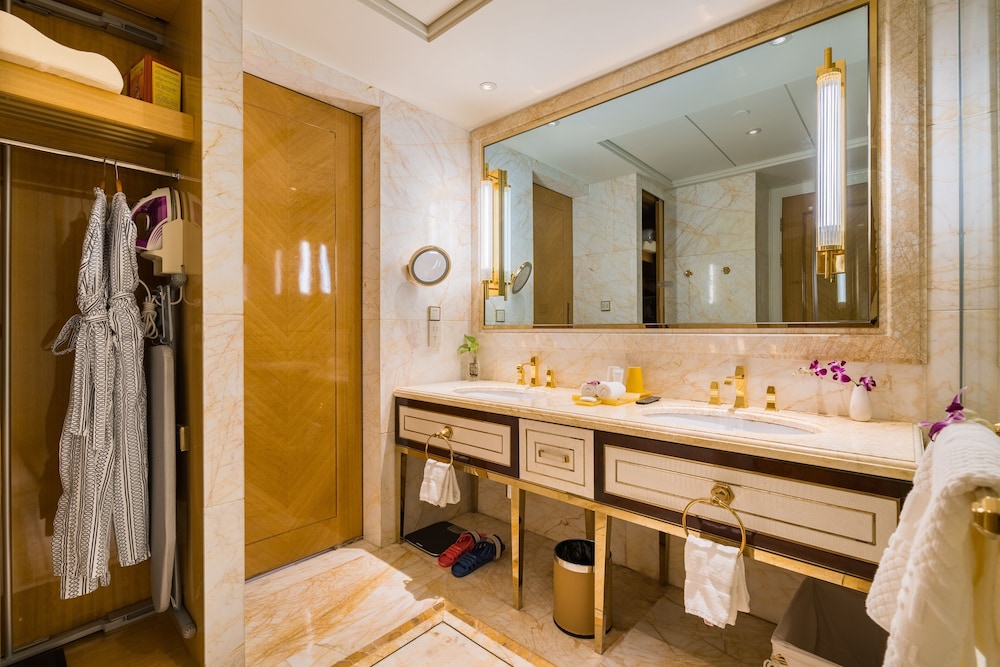 Suqian Hengli International Hotel - Property Image 3