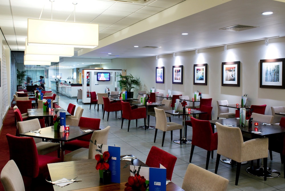 Rotherham Vacations - Holiday Inn Express Rotherham North, an IHG Hotel - Property Image 10