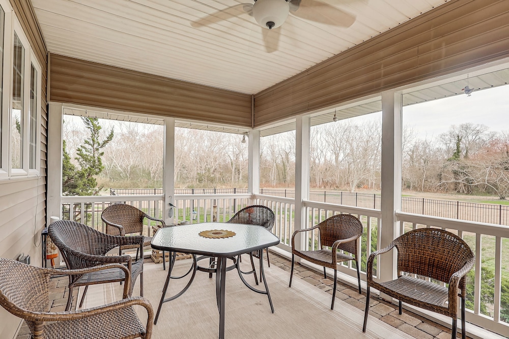 3 Mi to Shore: Spacious Gem w/ Yard in Cape May