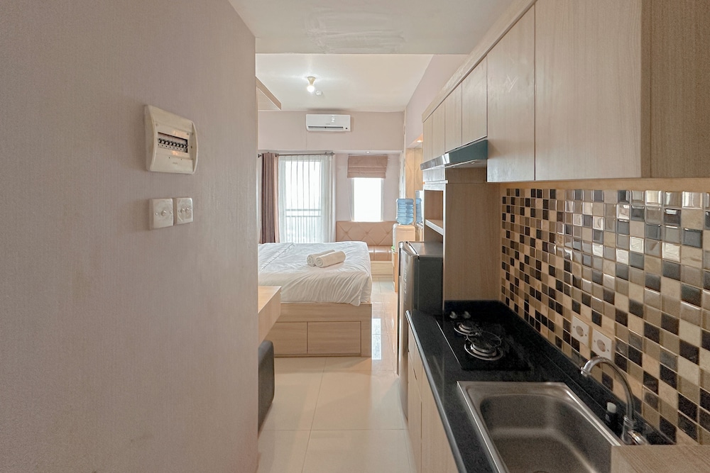 Strategic Spot Studio With Mall Access At Tanglin Supermall Mansion Apartment