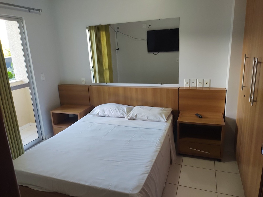 Flat Golden Dolphin Grand Hotel via Roberto Imoveis