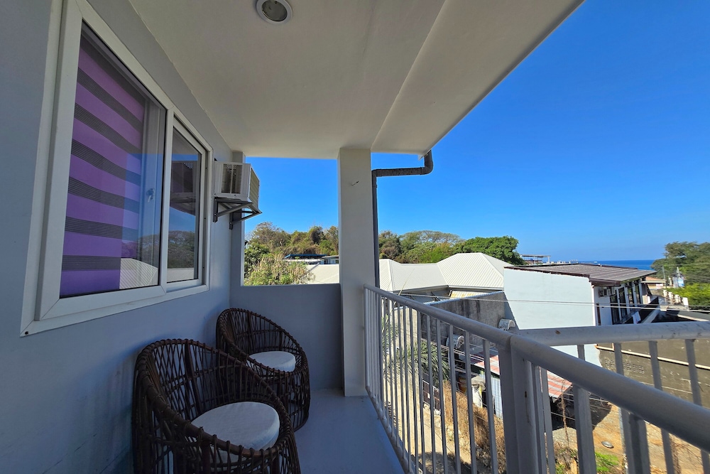Surfers Point Deck An'nex view 2