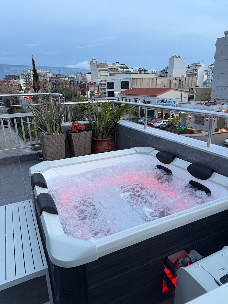 Gazi Suite With Private Rooftop