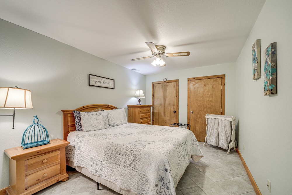 Mtn & Golf Course Views: Payson Retreat!