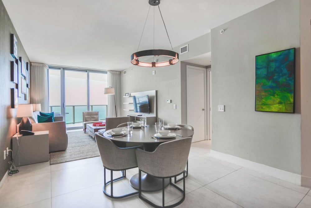 Ocean View Condo Near the Beach