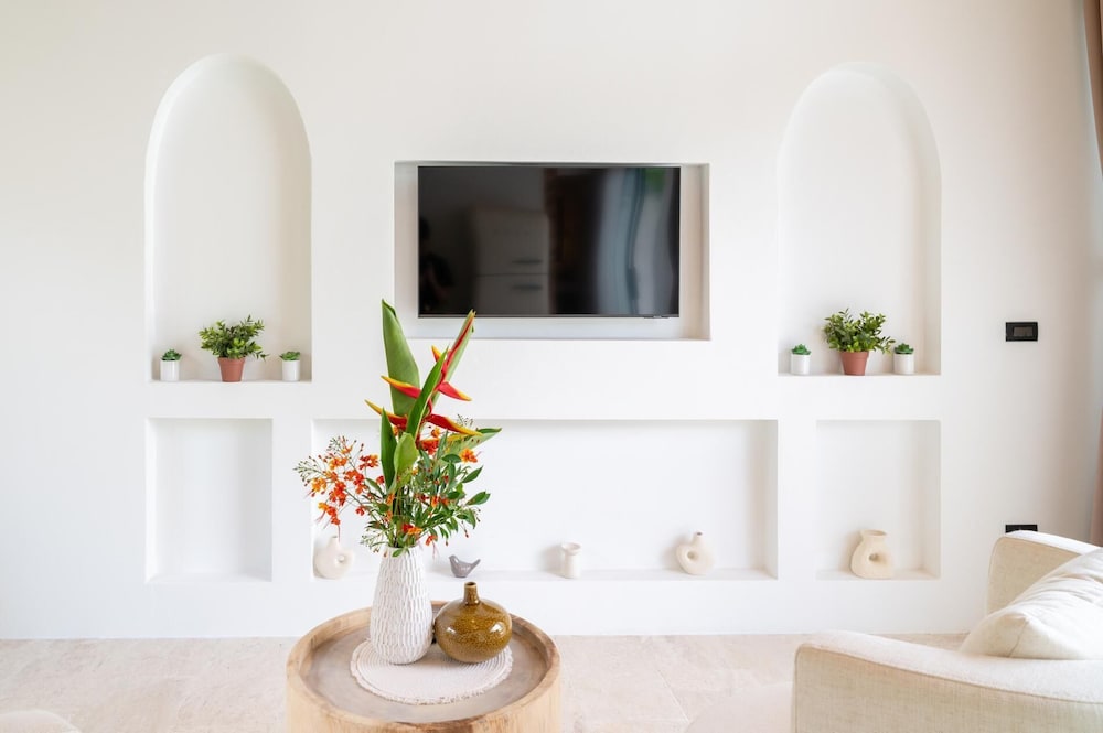 1Bedroom Villa Close to Fisherman KBR27