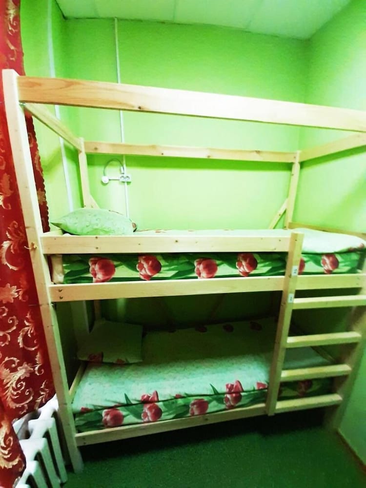 HotelHot Baumanskaya - Hostel