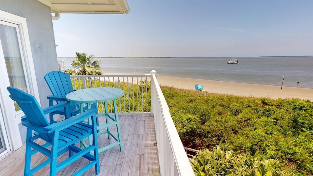 Bay View Villas 3 by Tybee Vacation Rentals