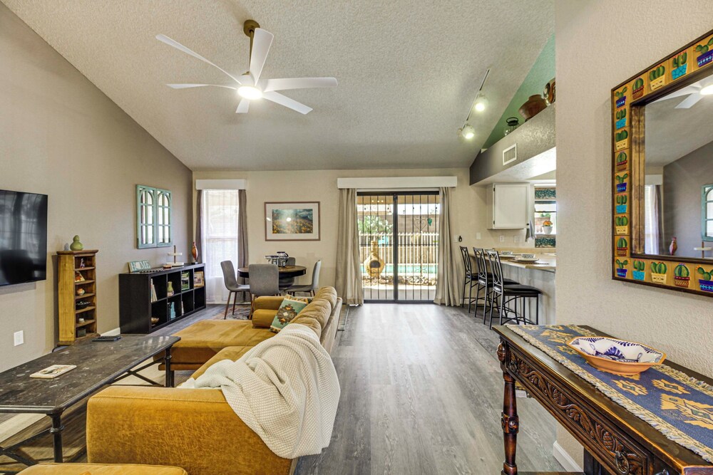 'coyote Casa' w/ Mtn Views in Tuscon Desert Oasis