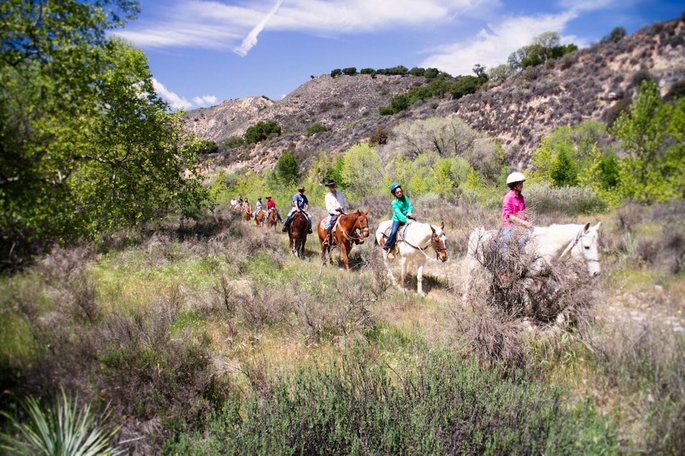 Rancho Oso RV & Camping Resort