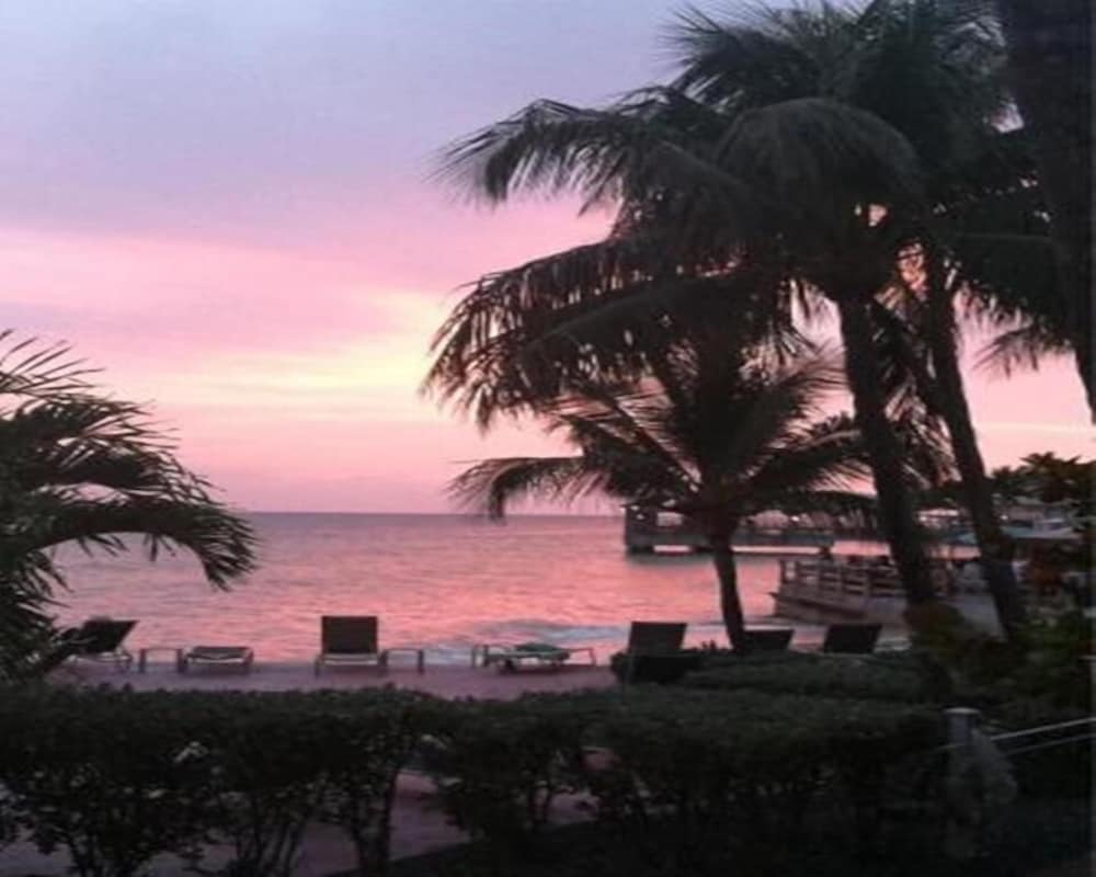 Coconut Beach Resort Timeshare
