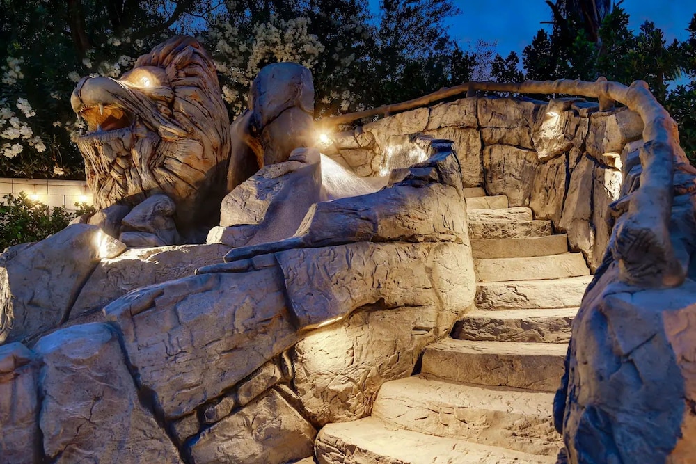 Wonderscape Lionslide Freespa Gamerm Luxury Tsla
