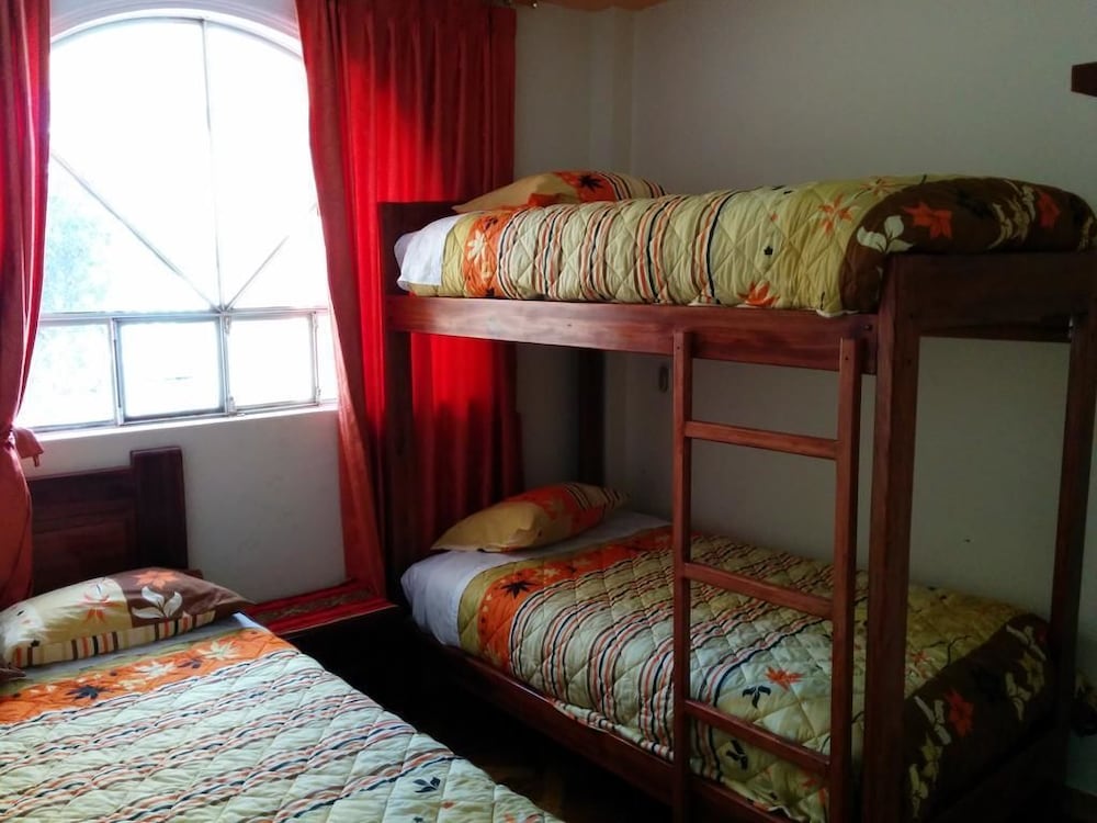 Hostal Otavalos Inn-Hostel