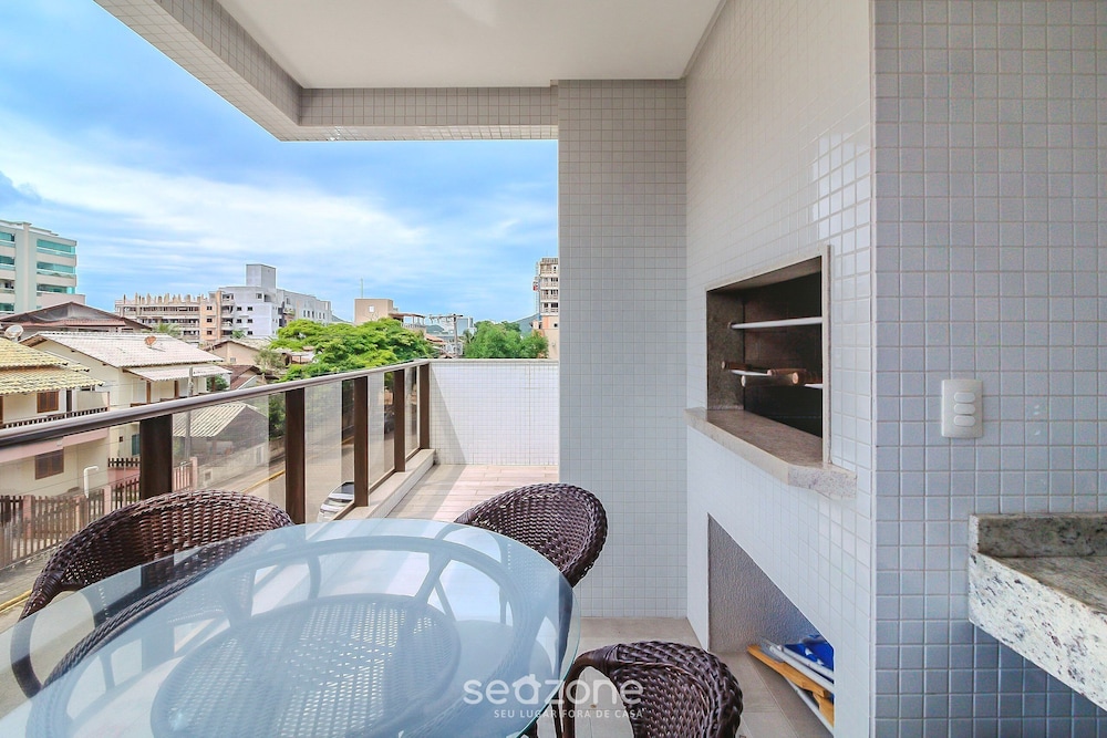 CSD - Apartments Near Bombas Beach