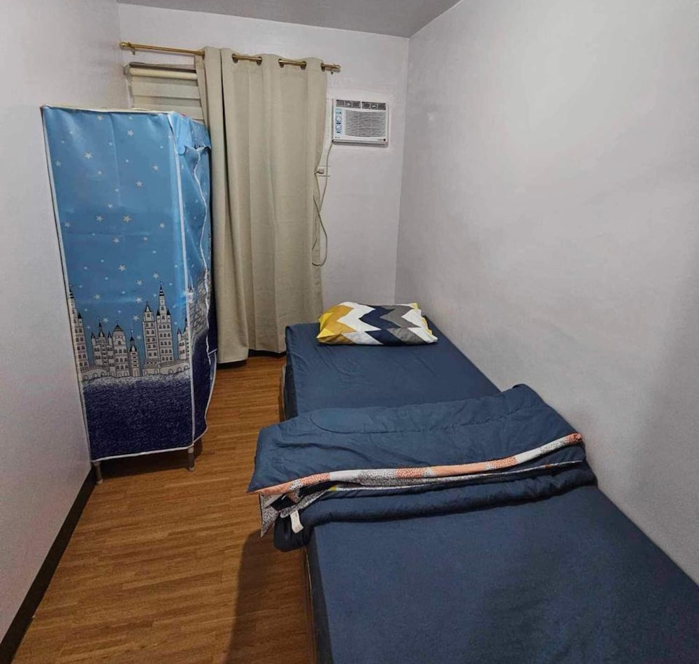 Cebu Vacations - Deca homes condominium tisa Labangon - Property Image 4