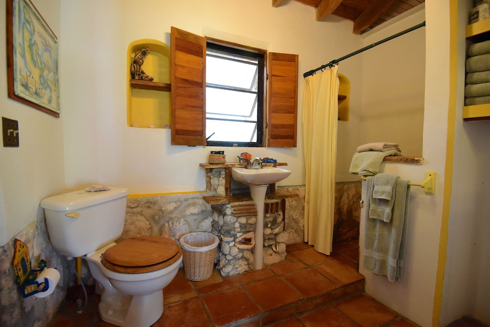 Pigeon Cay Beach Club - Property Image 12