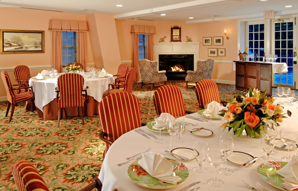 Wilmington Vacations - The Inn at Montchanin Village, a Historic Hotel of America - Property Image 9