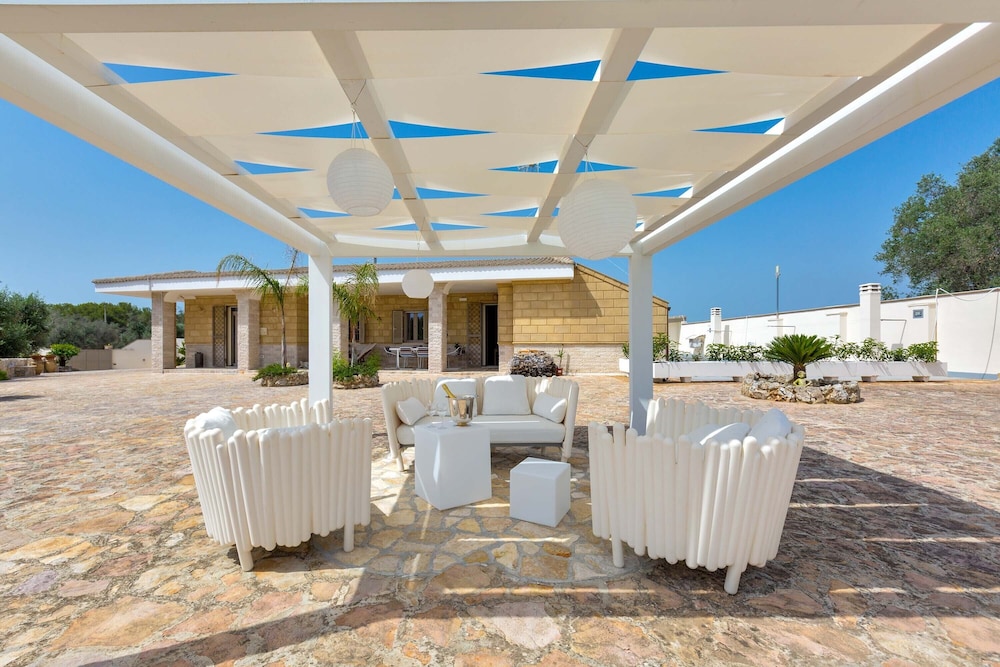 Photo 18