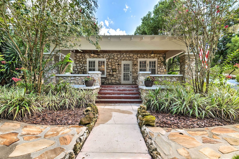 Charming Home in Heart of Ocala Historic District! view 4