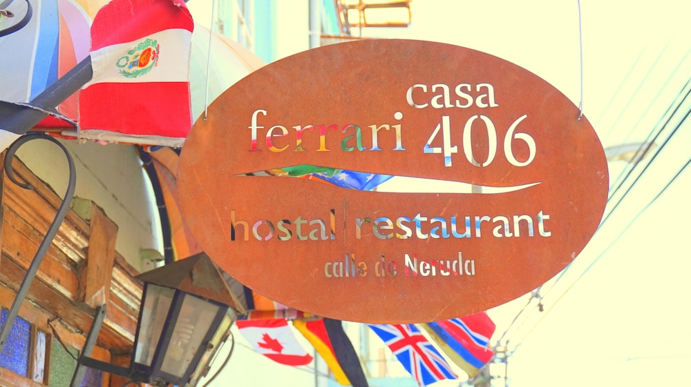 Casa Ferrari 406