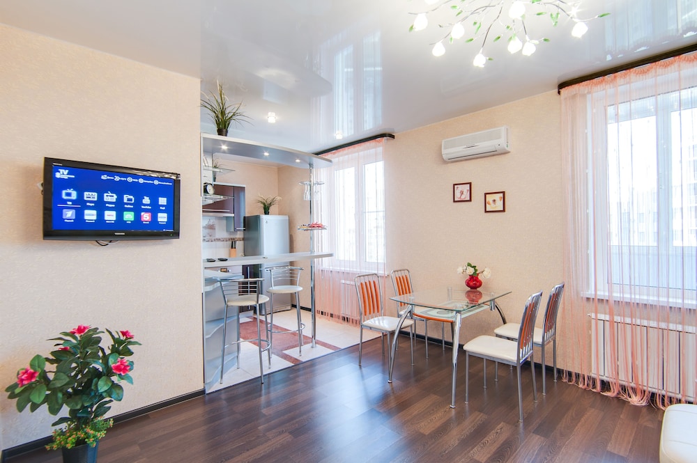 Aura Apartments