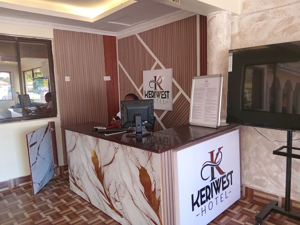 Keriwest Hotel