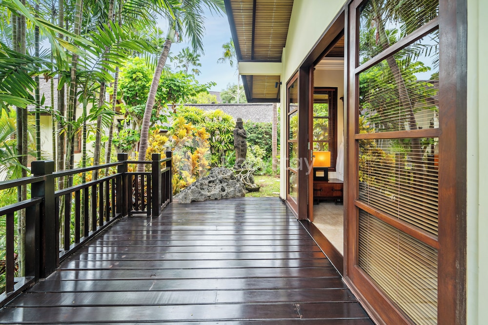 AbbyBelle Villa by Kozystay | Private Karma Beach
