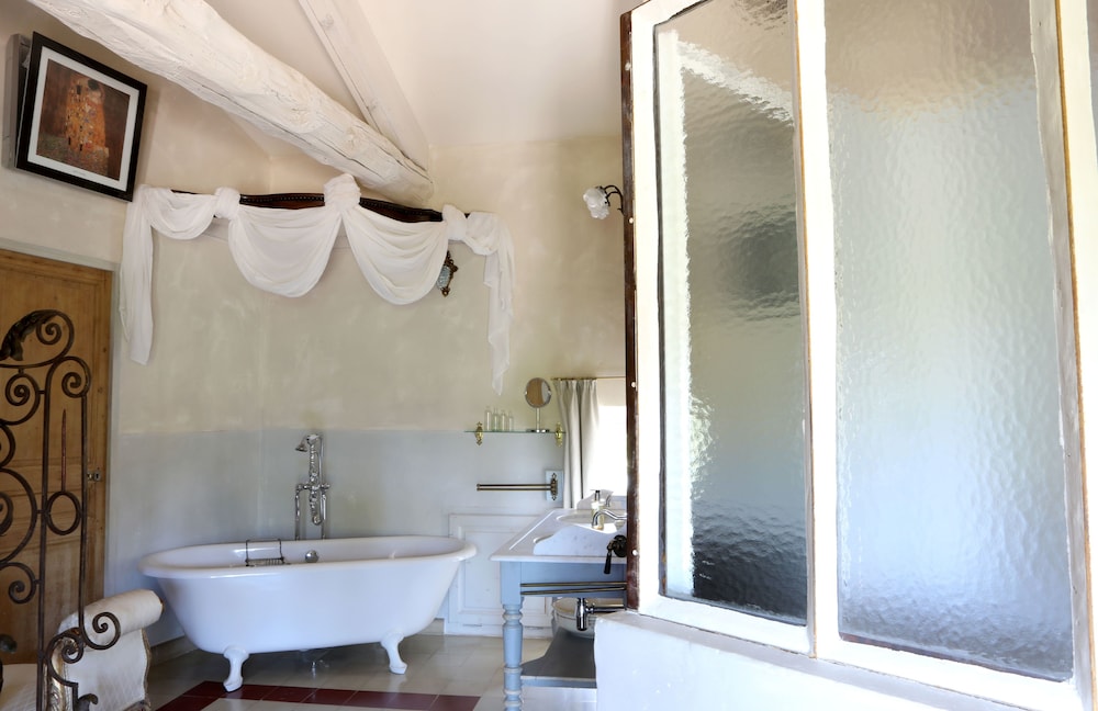 Orange Vacations - Justin de Provence - Property Image 15
