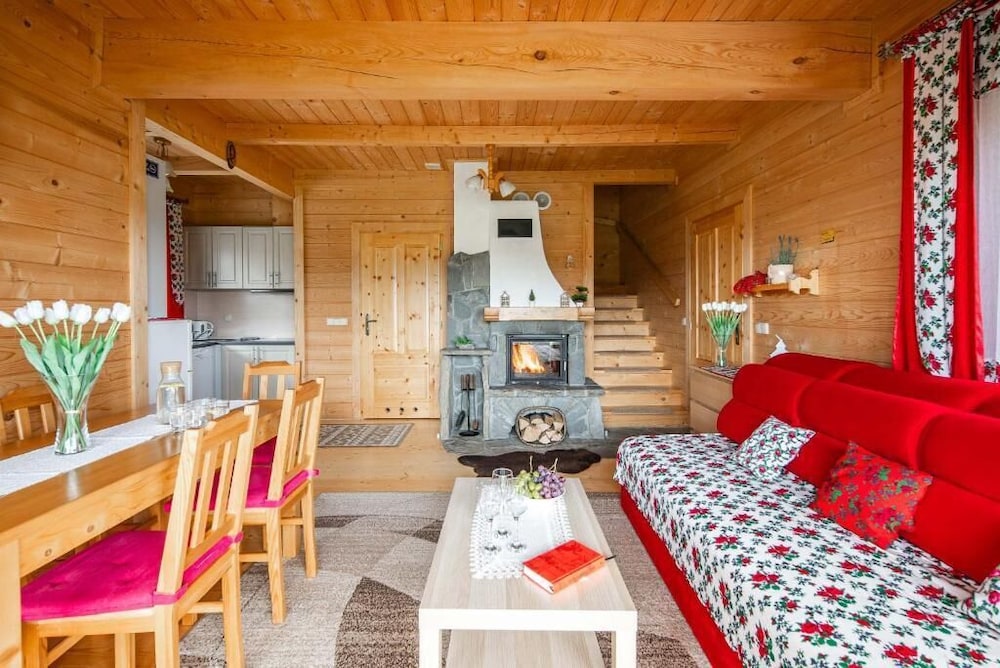 DOMKI TATRY z jacuzzi i sauną w cenie