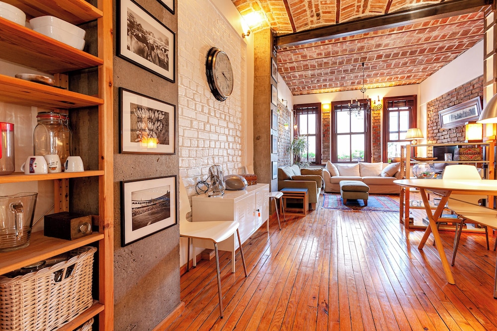 Alaattin Apartments