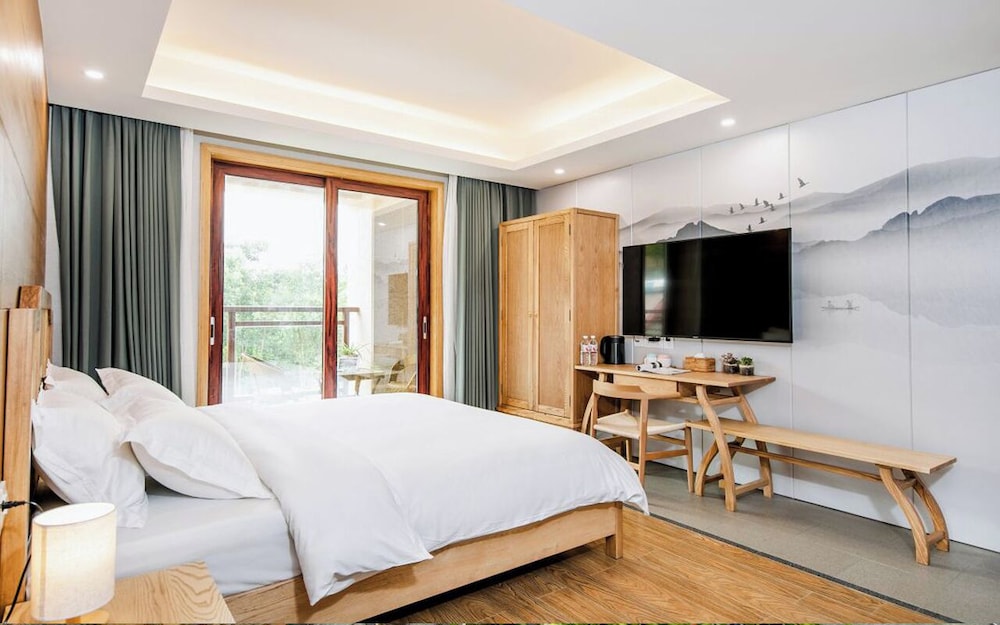 StarChain · Puyi Time · Family Vacation Villa (Wufeng Mountain Store in Anji)