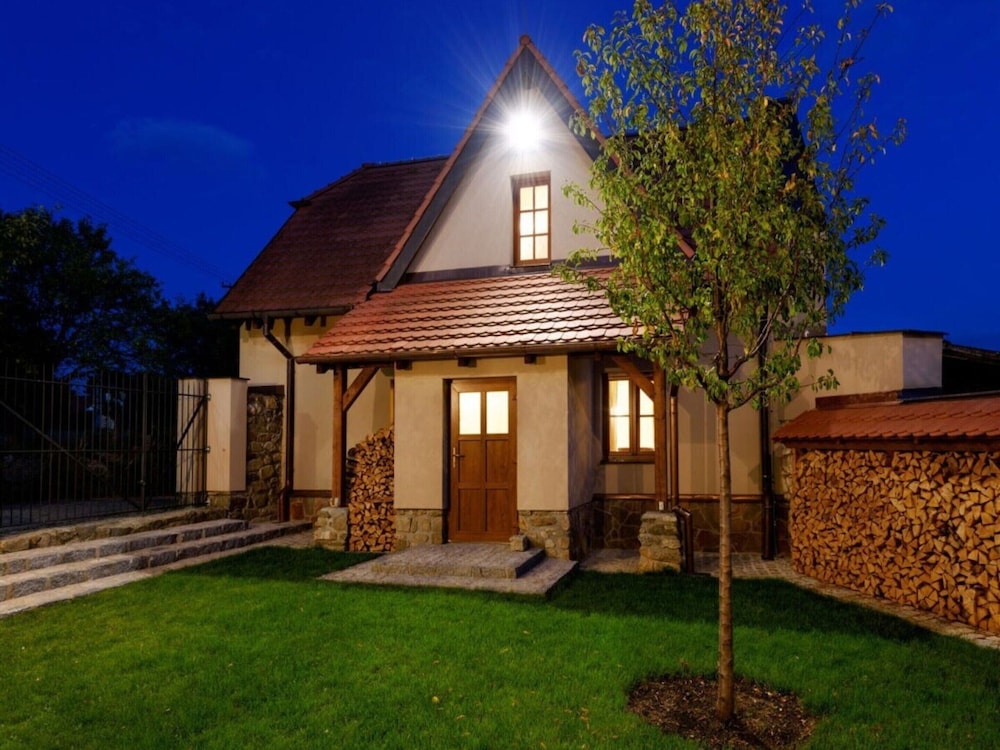 Beautiful Villa With Activities