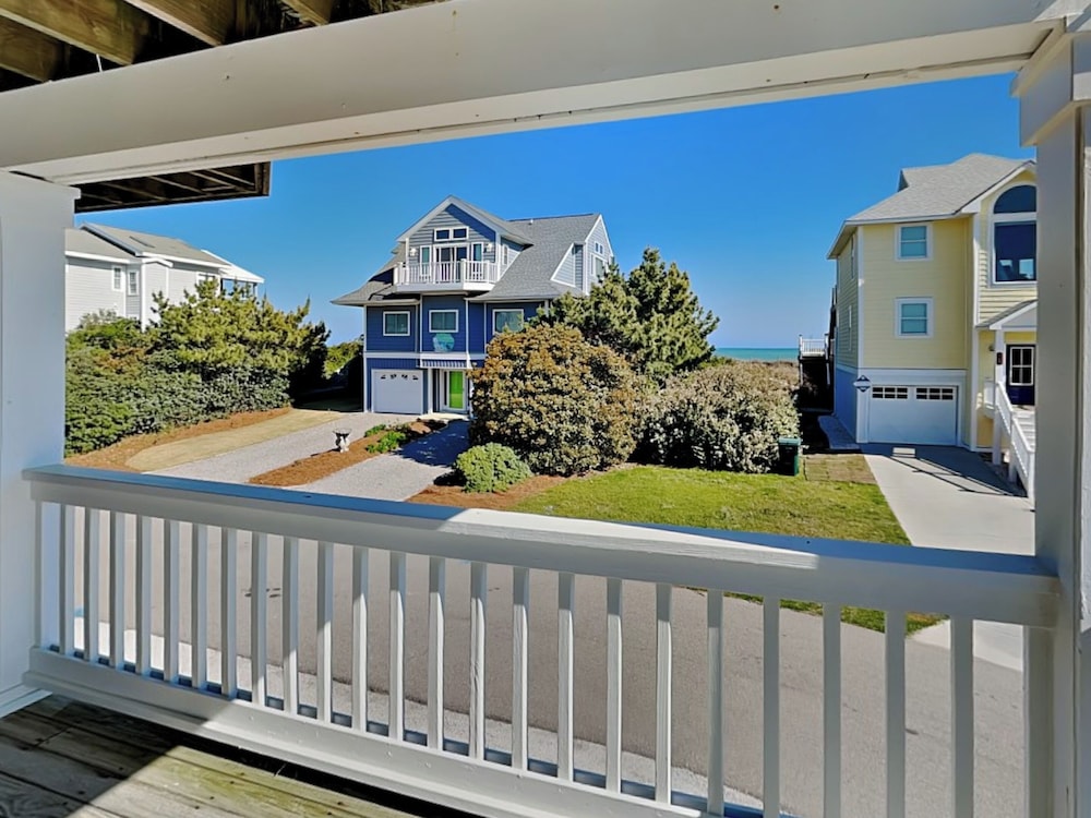 The Shell Collector by Topsail Realty