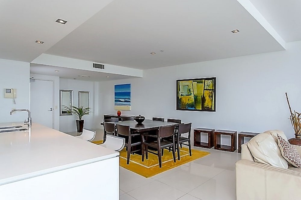 Surfers Paradise Vacations - Holidays Gold Coast - Property Image 5