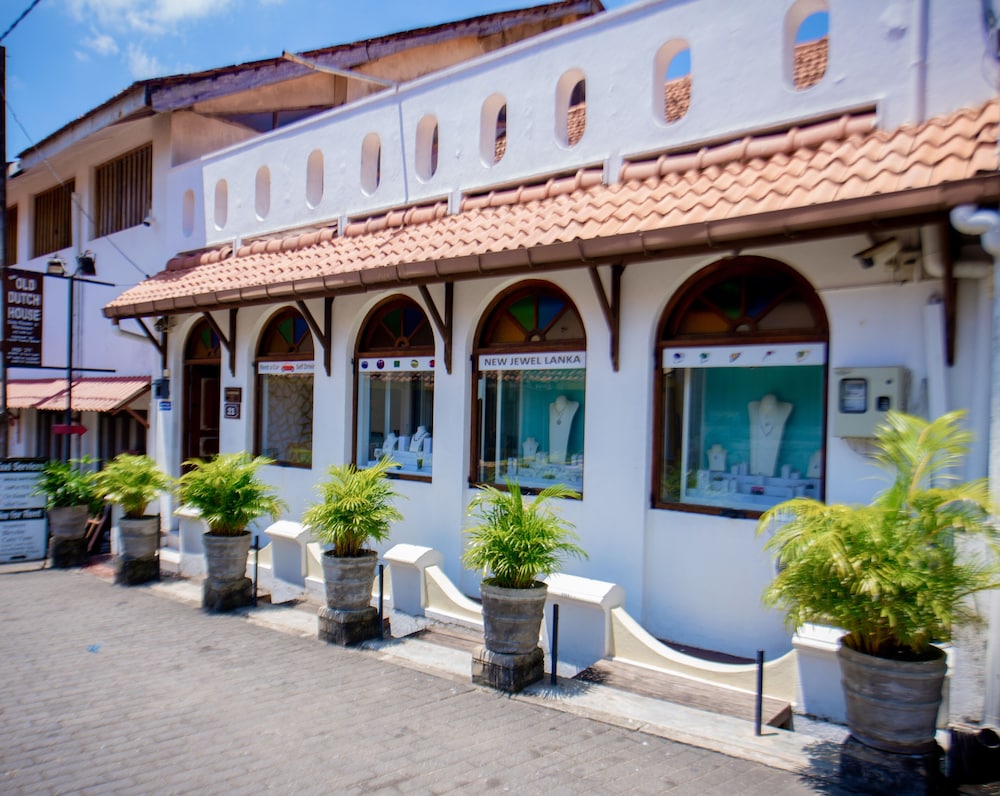 New Old Dutch House - Galle Fort